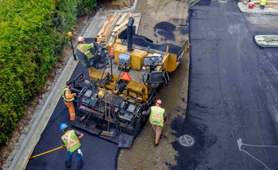 IUOE 115 asphalt paving school