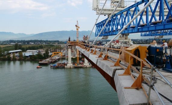 IUOE 115 Golden Ears Bridge crane